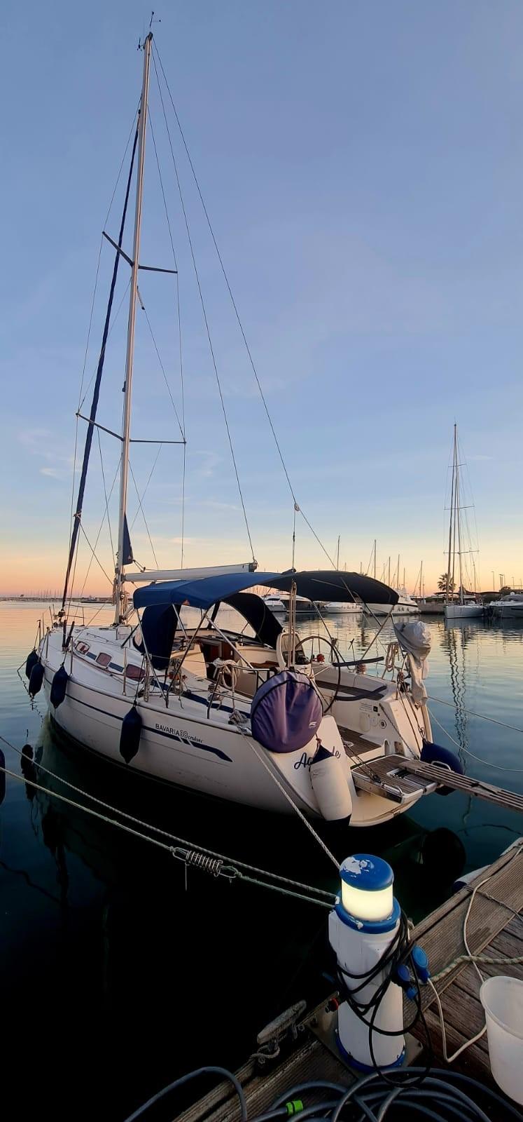 2008 Bavaria 38