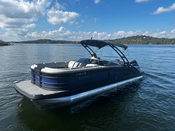 2022 Bennington 25 RSBWA