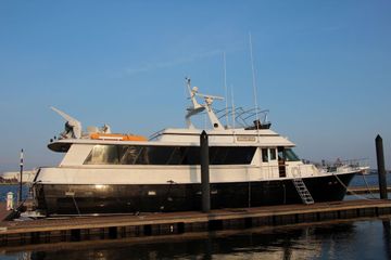 1985 Hatteras 72 Motor Yacht