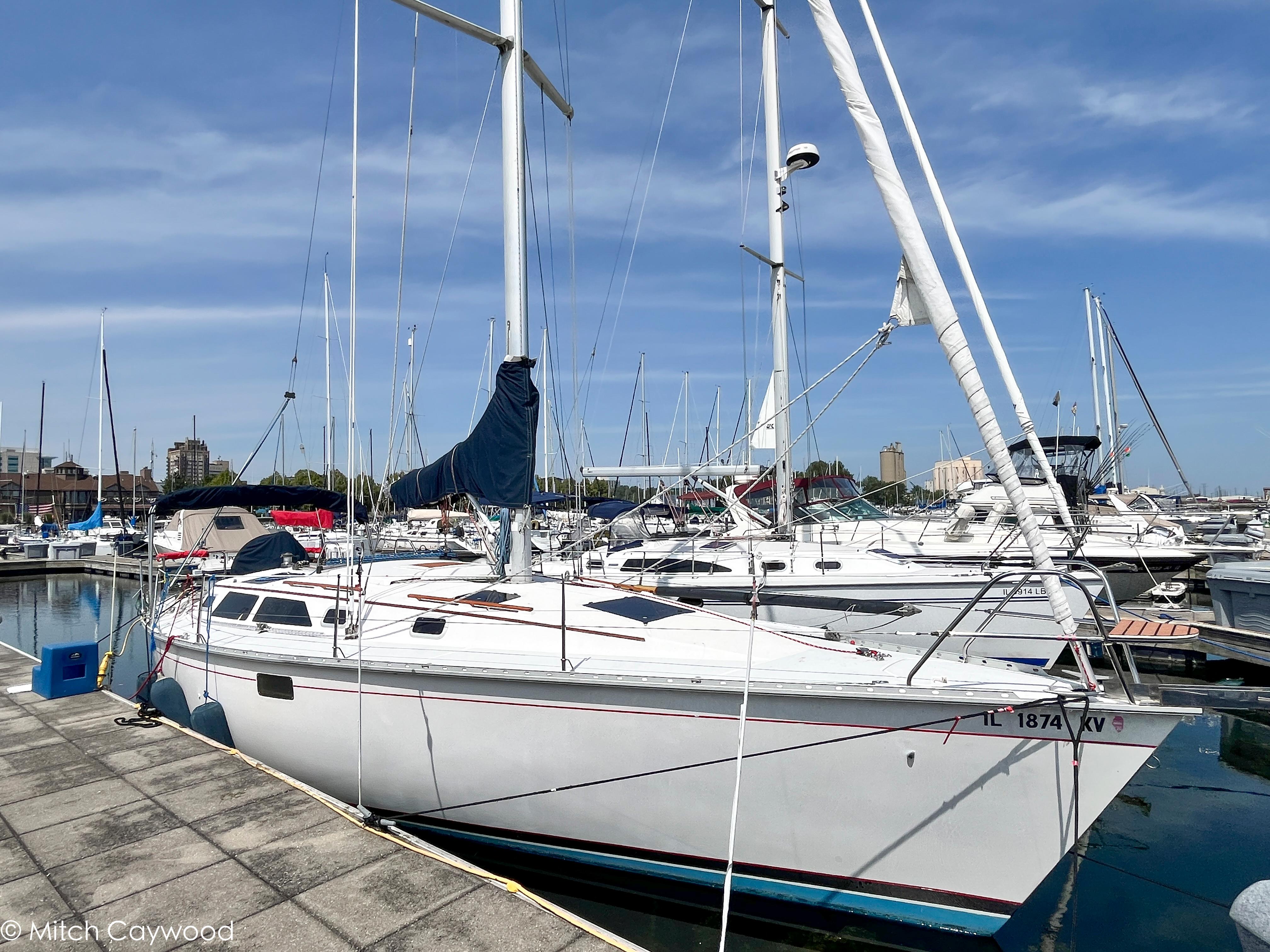 1983 Hunter 34, Chicago Illinois - boats.com