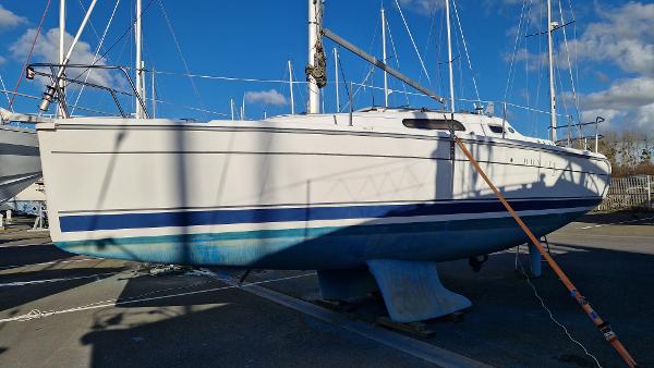 2007 Hunter Hunter 27