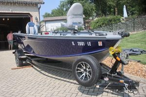 G3 guide v175 2023 G3 Guide V175 boat on trailer in driveway, ready for adventure.