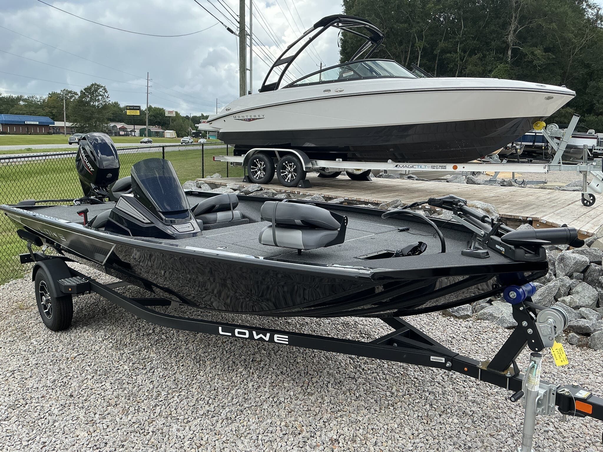 Lowe Stinger ST175
