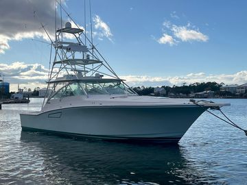 1999 Cabo 45 Express