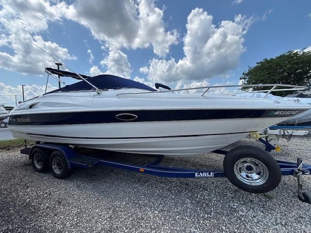 1998 Wellcraft 2400