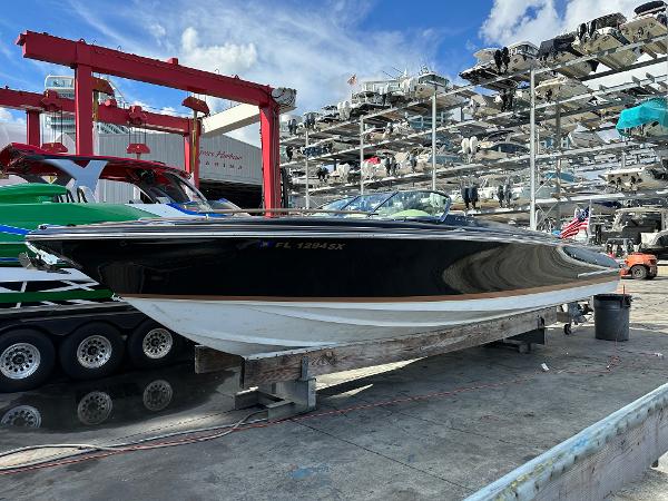 2014 Chris-Craft Corsair 28