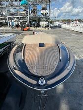 Chris-Craft Corsair 28