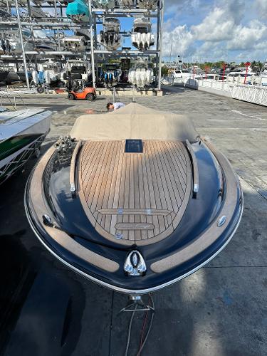 2014 Chris-Craft Corsair 28