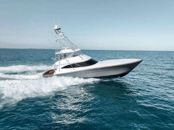 2023 Viking 72 Convertible
