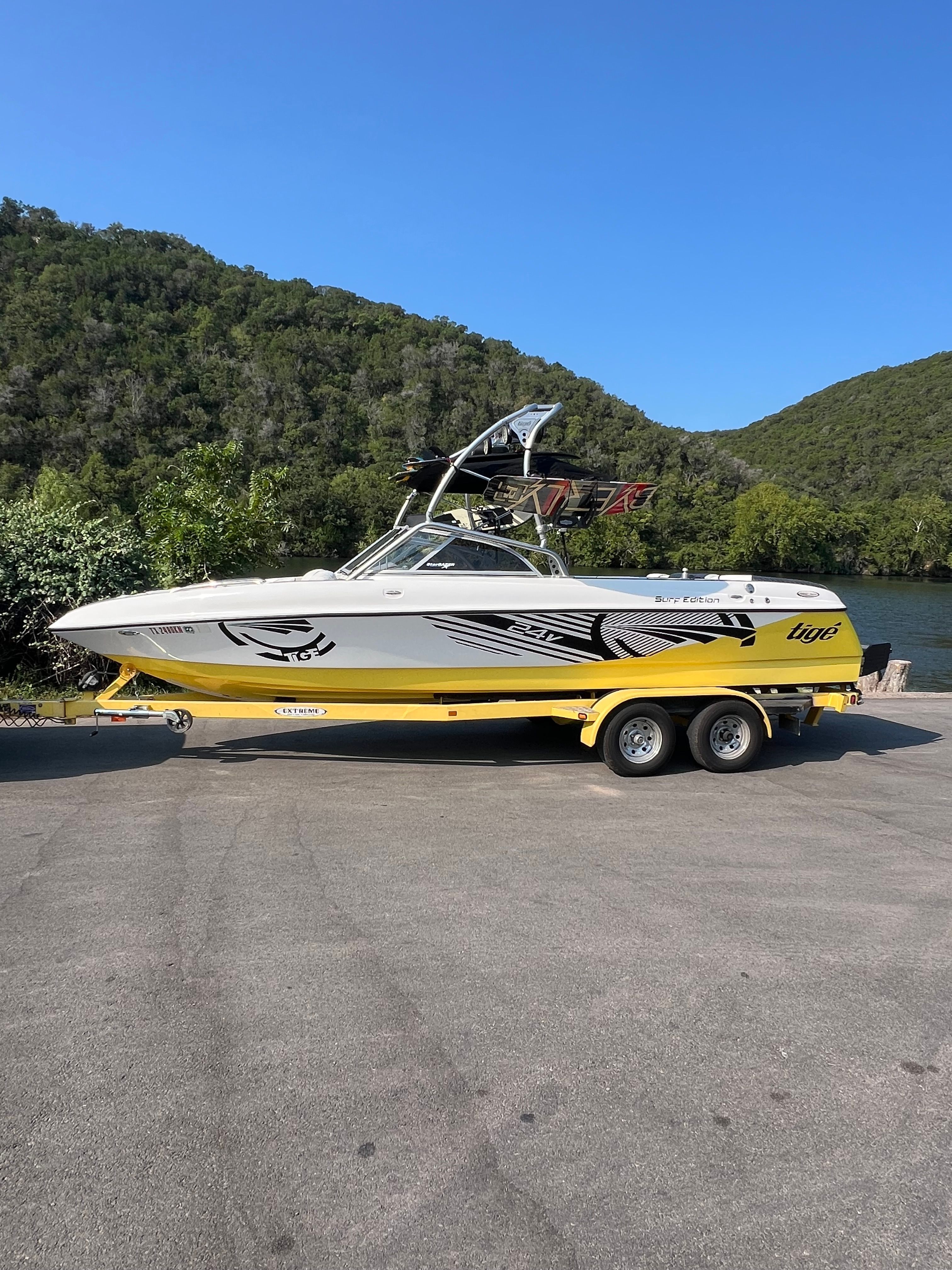 2005 Tigé 24V