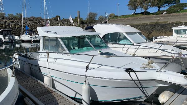 Jeanneau Merry Fisher 700