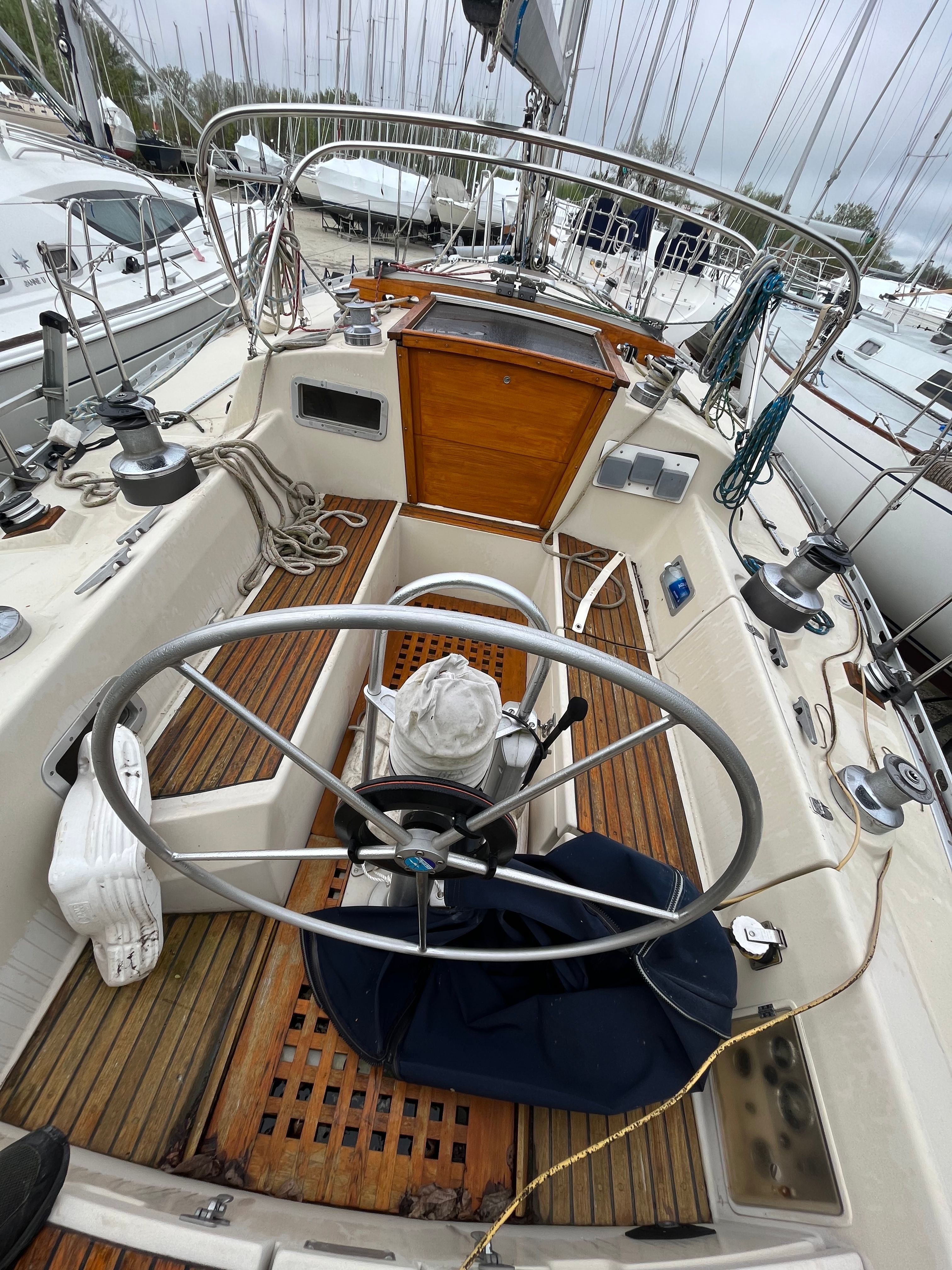 Beneteau First 42