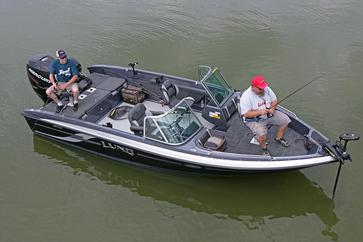 Lund Boat image