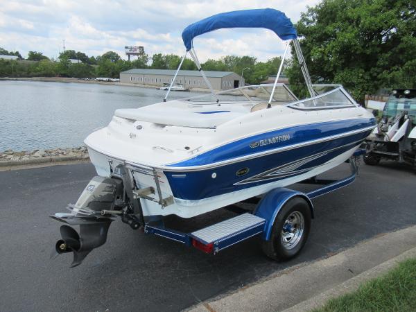 2008 Glastron GXL 185
