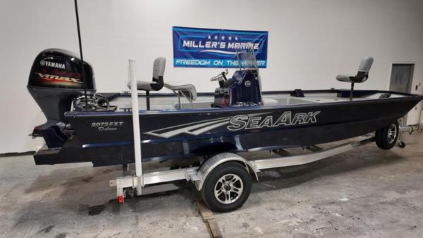 2024 SeaArk 2072 FXT