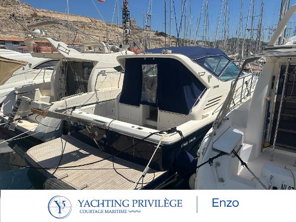 2000 Uniesse 42 Open