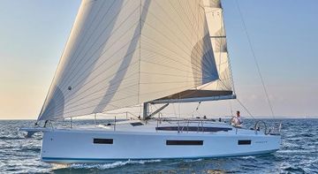 2026 Jeanneau 410