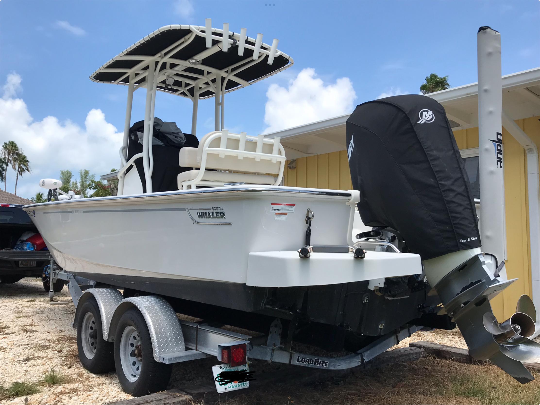 2020 Boston Whaler 210 Montauk