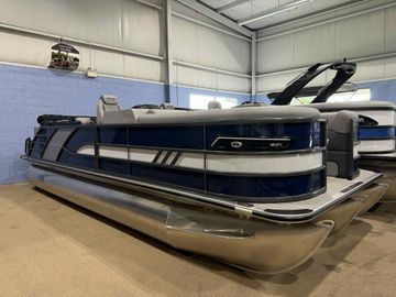 2026 Bentley Pontoons Elite 223 Admiral