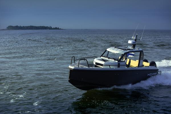 2025 XO Boats DFNDR 9