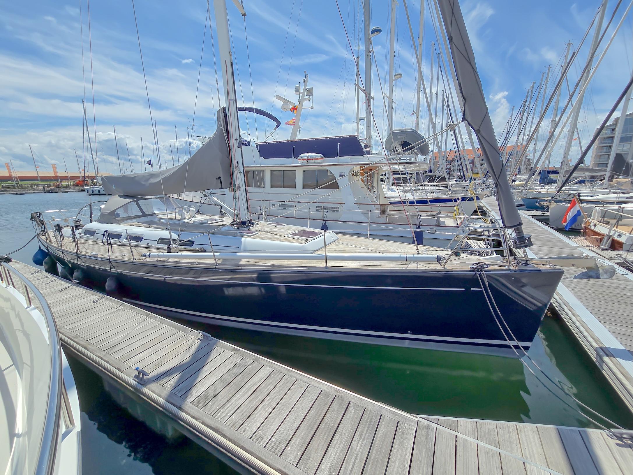 2005 Grand Soleil 45