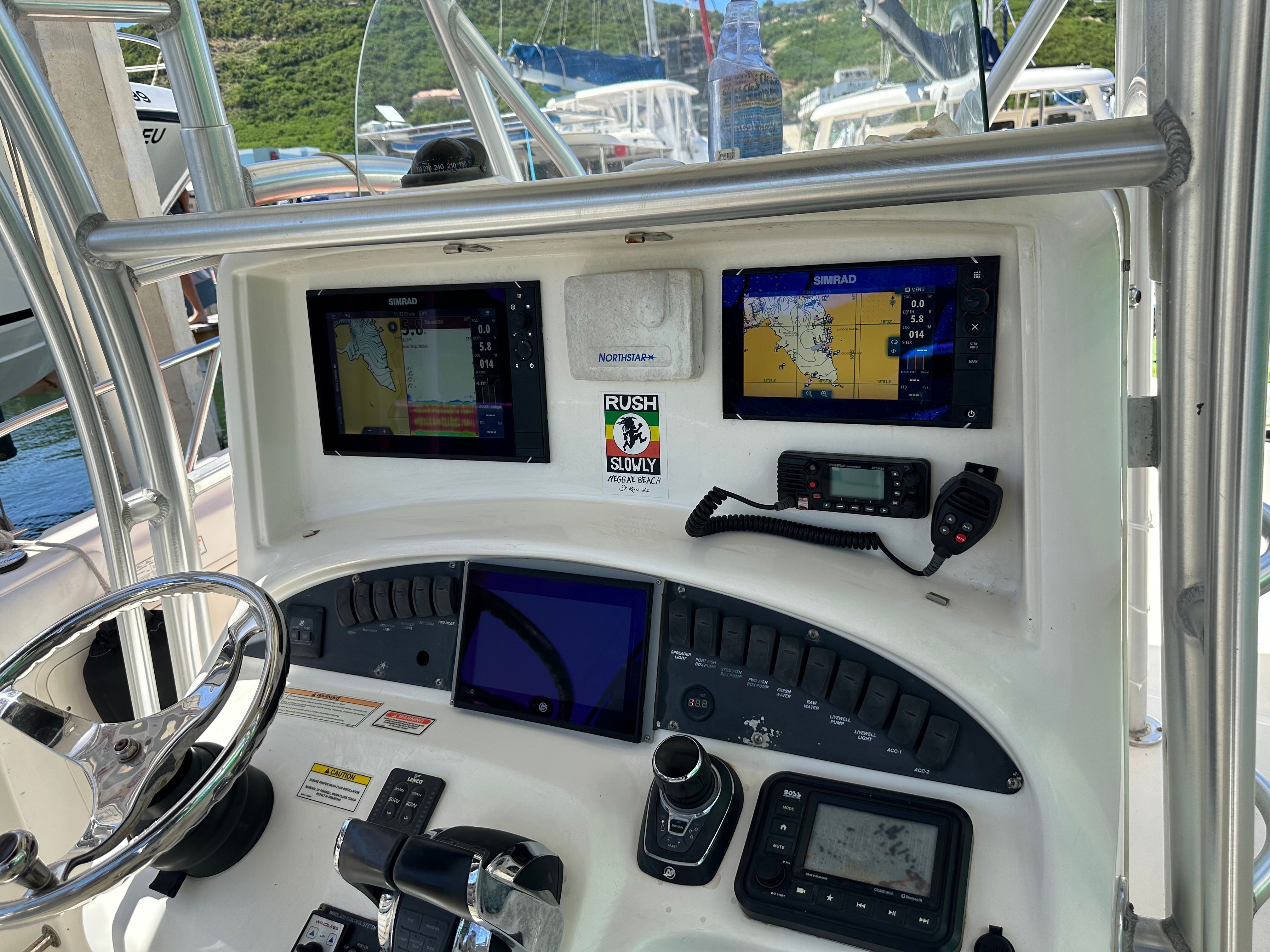 2007 Boston Whaler 320 Outrage