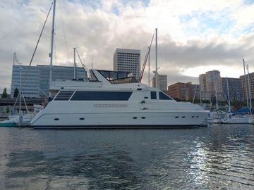 1993 Kha Shing Motoryacht