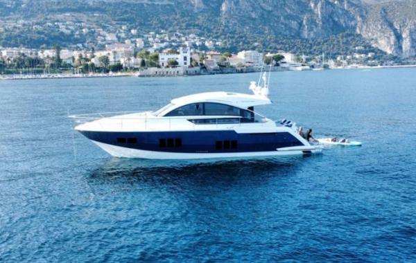 2011 Fairline 50 Grand Turismo
