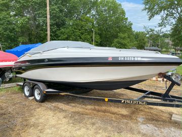 1997 Crownline 225 CCR