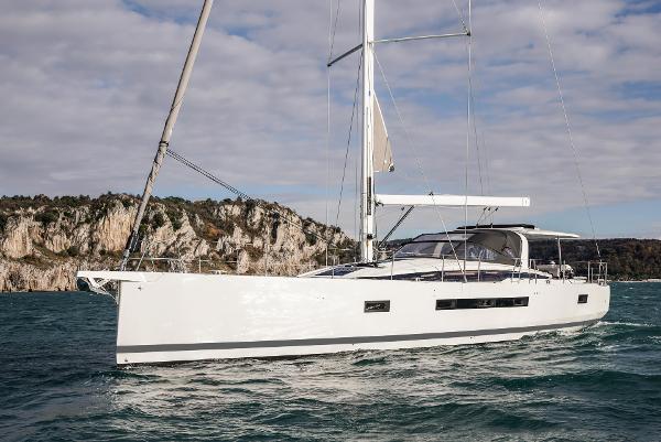 2026 Jeanneau 65