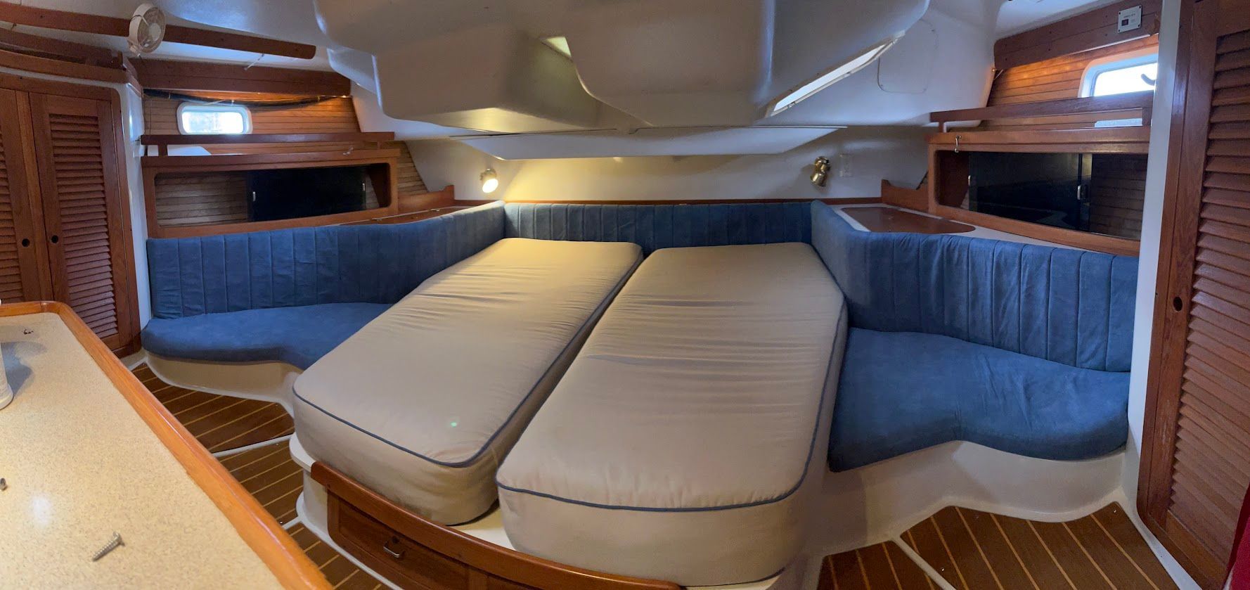 1996 Catalina 400