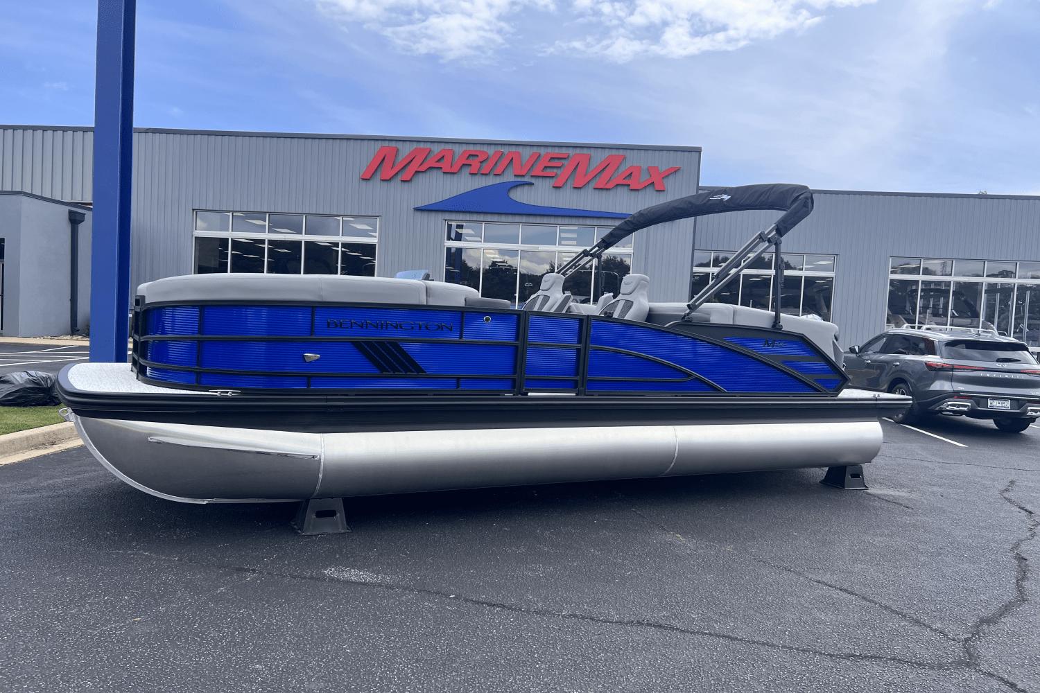 2025 Bennington 22 MFB
