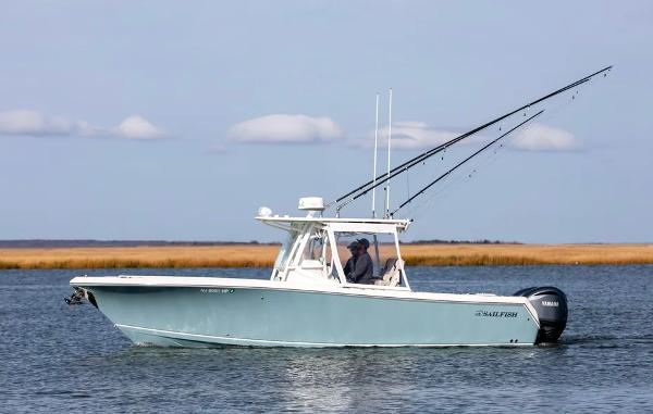 2022 Sailfish 290 CC