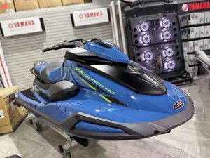 Yamaha WaveRunners VX Cruiser® HO with Audio