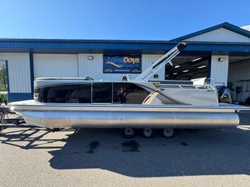 2025 Avalon LSZ QUAD LOUNGER SHIFT