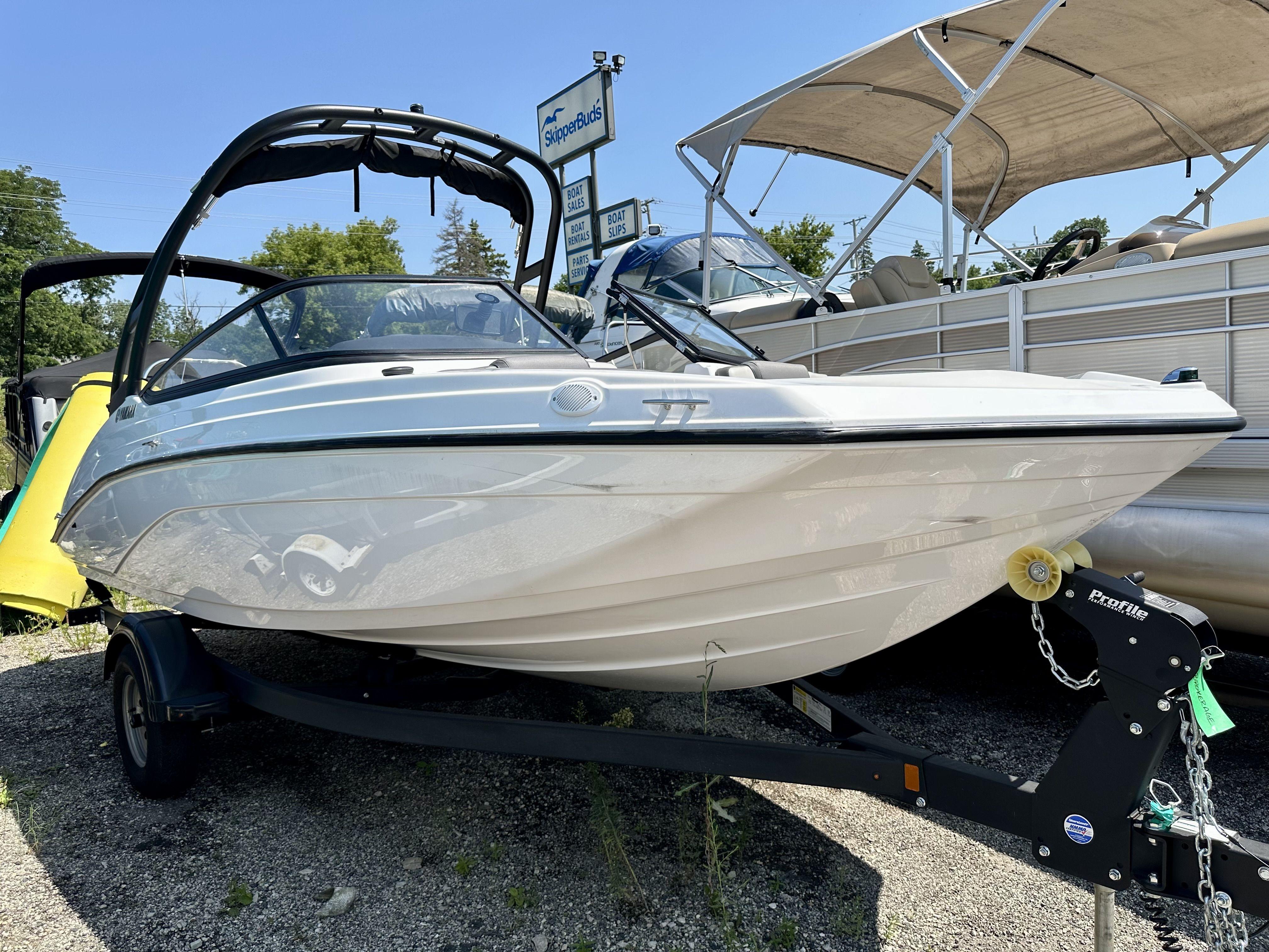 Yamaha Boats 190 AR Image 1