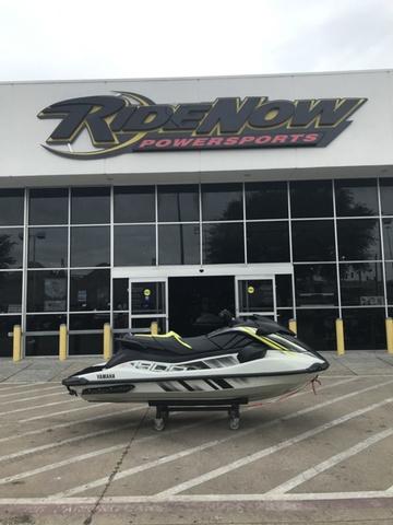 Yamaha WaveRunner GP HO™ with Audio