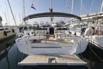 2022 Hanse 460
