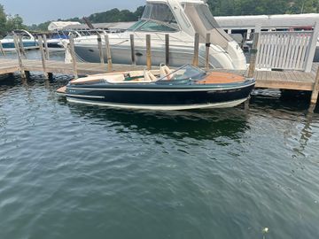 2018 Chris-Craft Capri 21