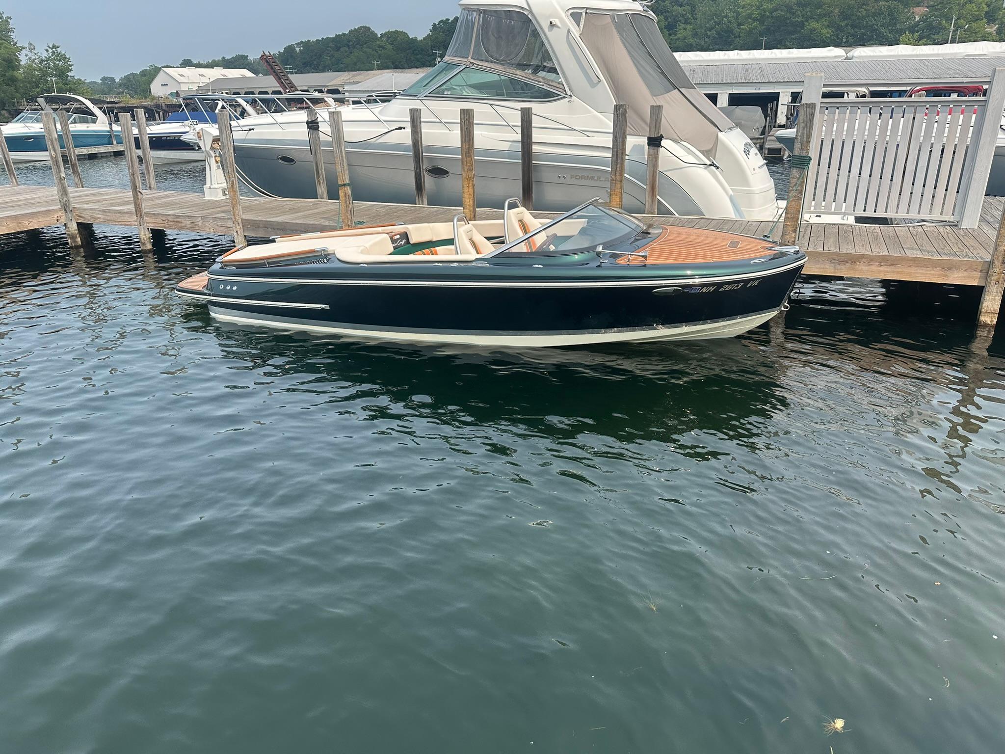 2018 Chris-Craft Capri 21