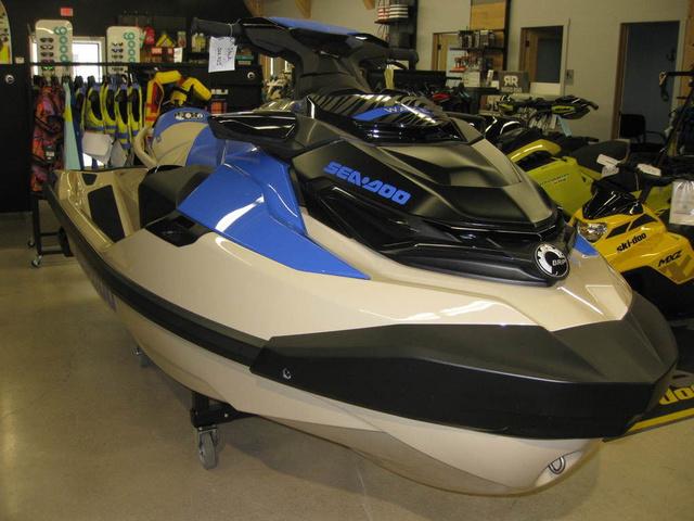 2025 BRP Sea-Doo Wake