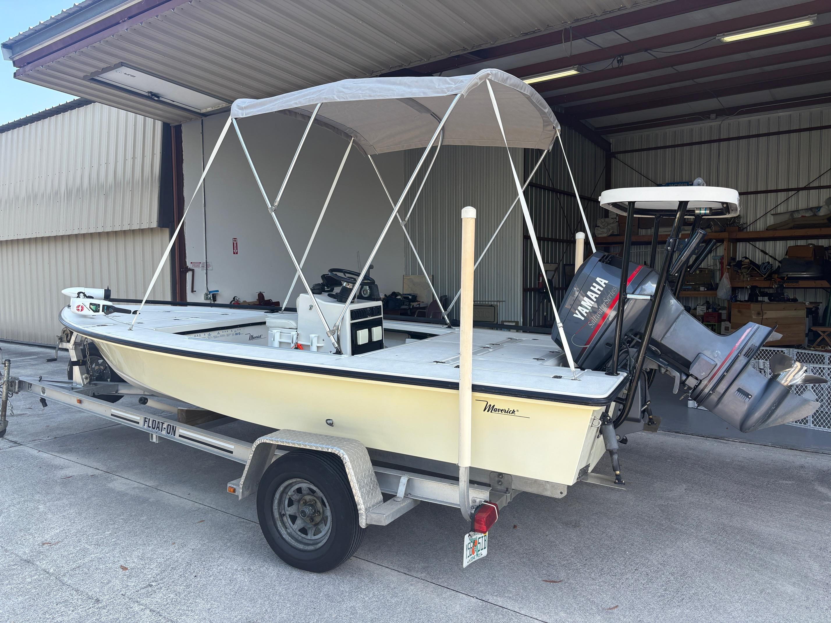 1997 Maverick Master Angler