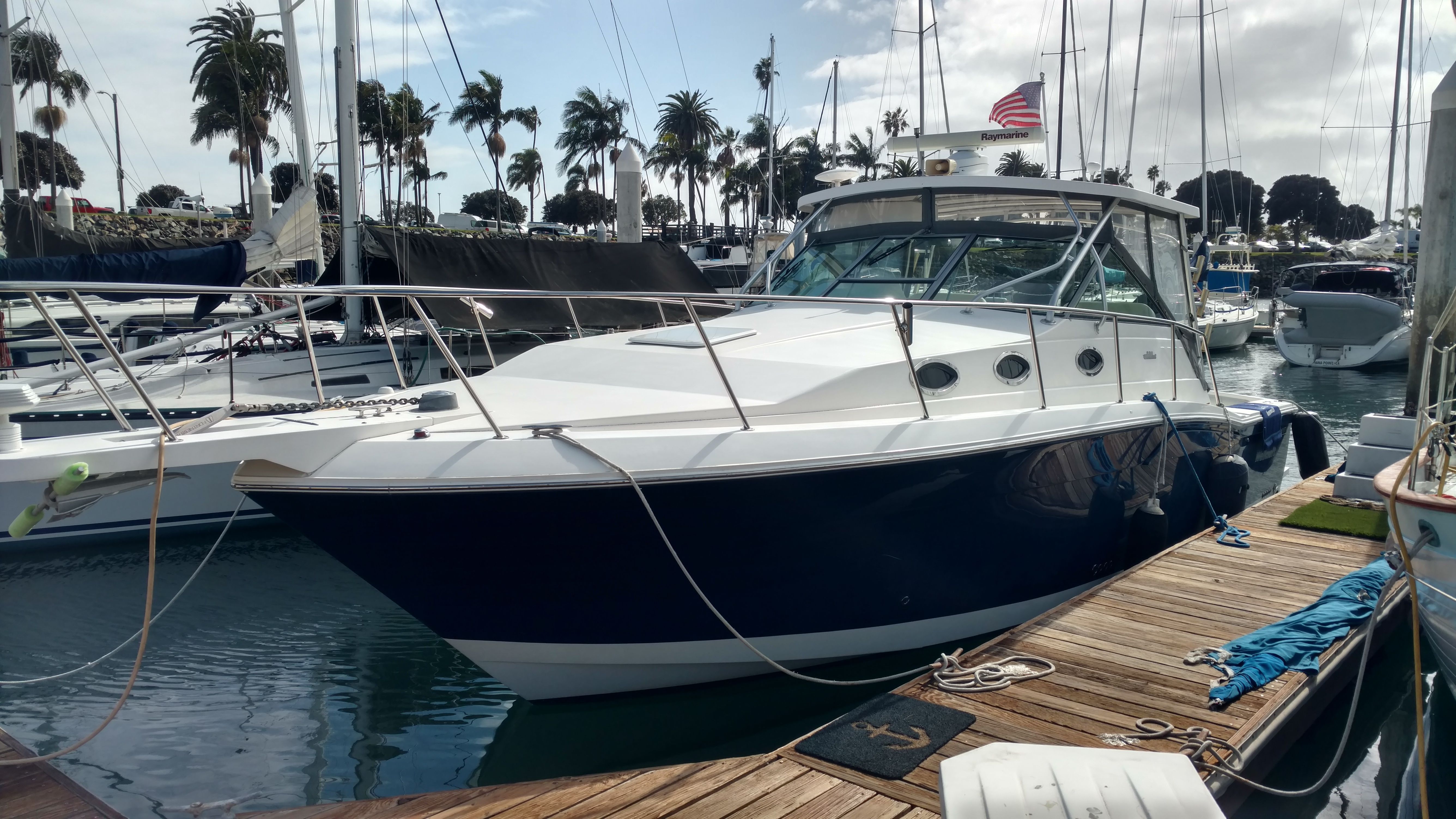 2006 Wellcraft 330 Coastal
