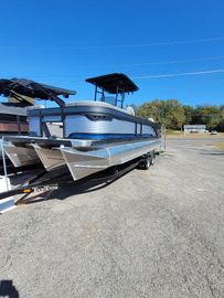 2025 Quest M-8524 ANGLER SERIES