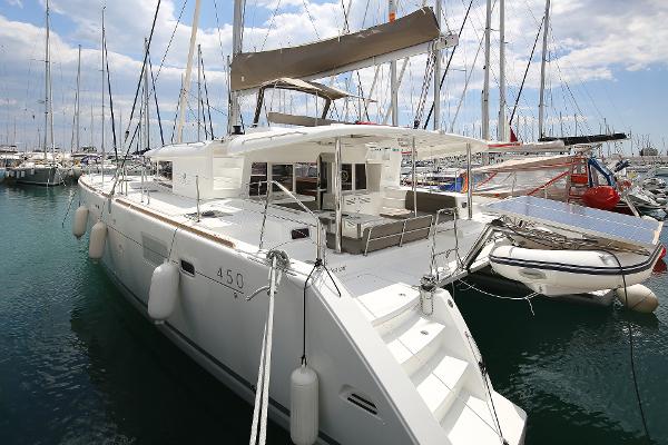 2014 Lagoon 450 F