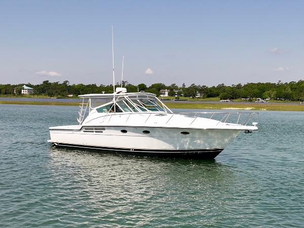 2000 Tiara Yachts 4100 Open