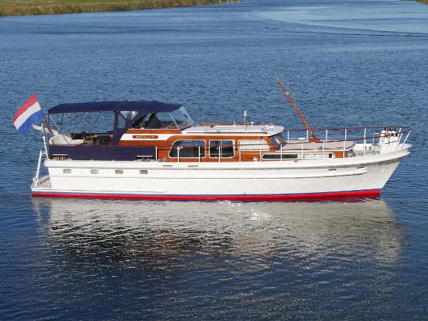 1989 Super Van Craft 14.70