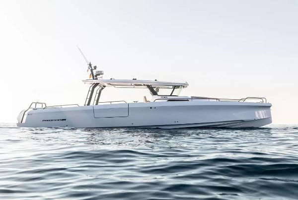 2026 Axopar 45 Cross Top