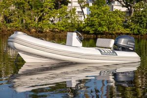 Novurania DL 360 Manufacturer Provided Image