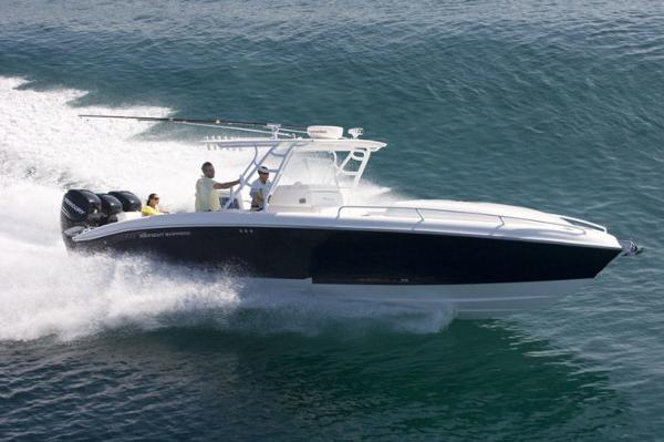 2021 Midnight Express 34 Pied-a-Mer